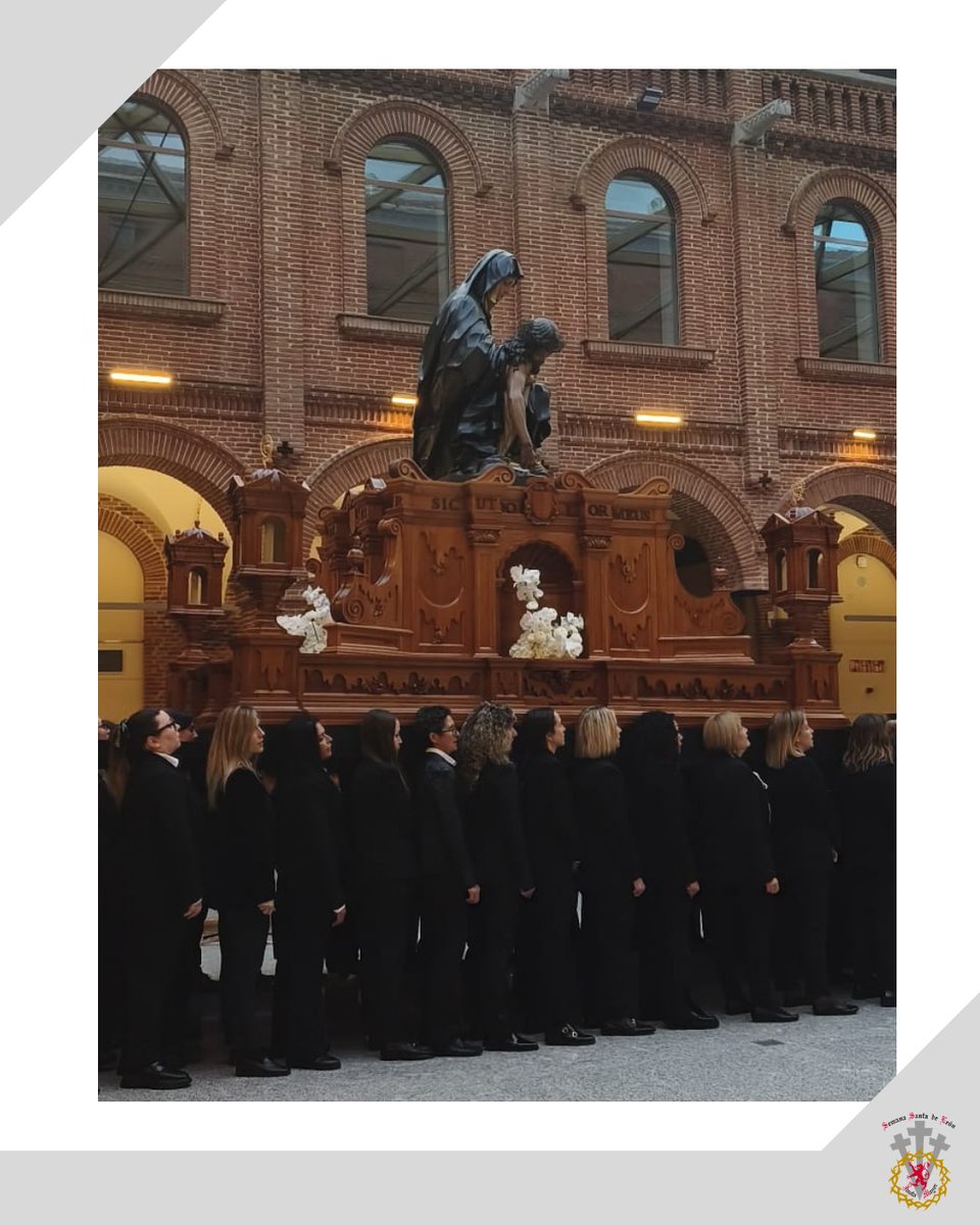 Semana Santa León tweet media