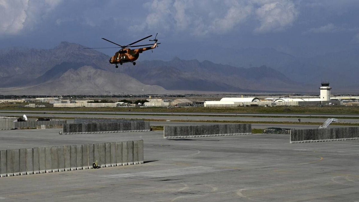 GCWatchHQ's tweet photo. 🚨 UPDATE:

Iran has praised the Taliban’s decision not to hand over Bagram Airbase to the United States.

Iran’s ambassador to Afghanistan, Alireza Bikdeli, said a U.S. base there could have raised the risk of conflict between Iran and Afghanistan, according to local media reports.

#Afghanistan #BreakingNews