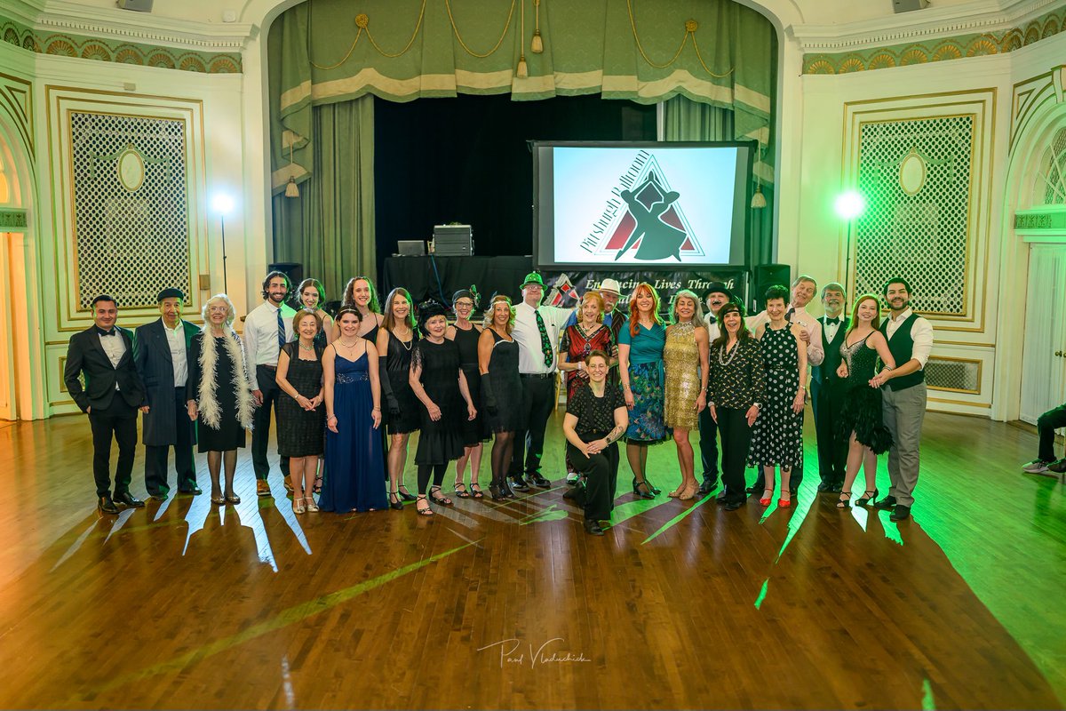 THANK YOU to everyone who attended my classes @pghballroom last Saturday, and thank you to <a href="/vladdythegeek/">Paul Vladuchick</a> for capturing the event

I'm teaching next at:
LATIN HUSTLE, WEST COAST Y MAS
Fri APR 10, 2026
facebook.com/events/2627690…
1918 Murray Ave., Suite D, Pittsburgh, PA 15217-1672