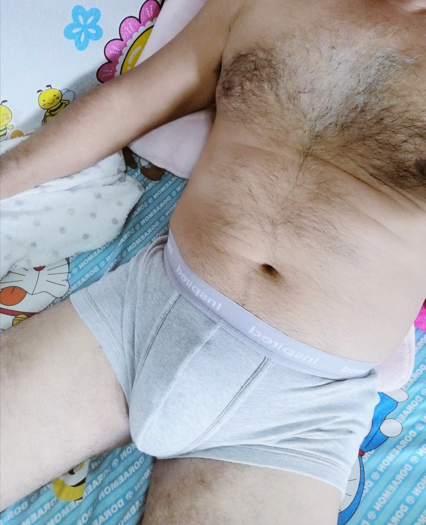 ผู้​ชายแก่ๆหน้าโง่คนหนึ่ง tweet media