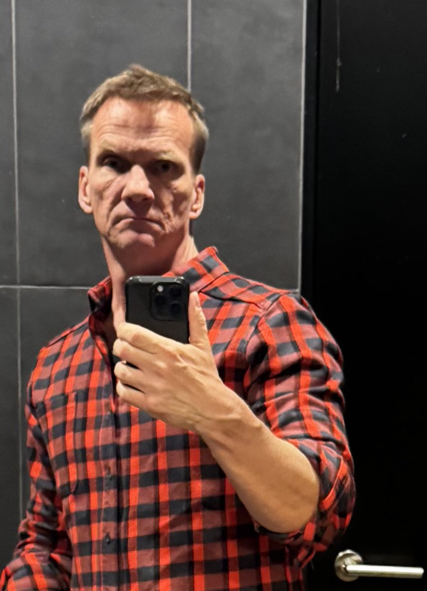 ZoltanBB tweet media