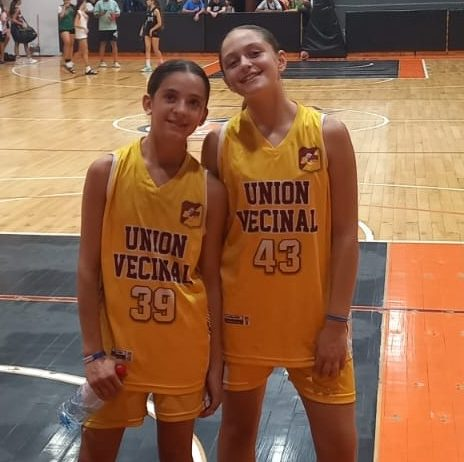 Club Unión Vecinal de La Plata tweet media