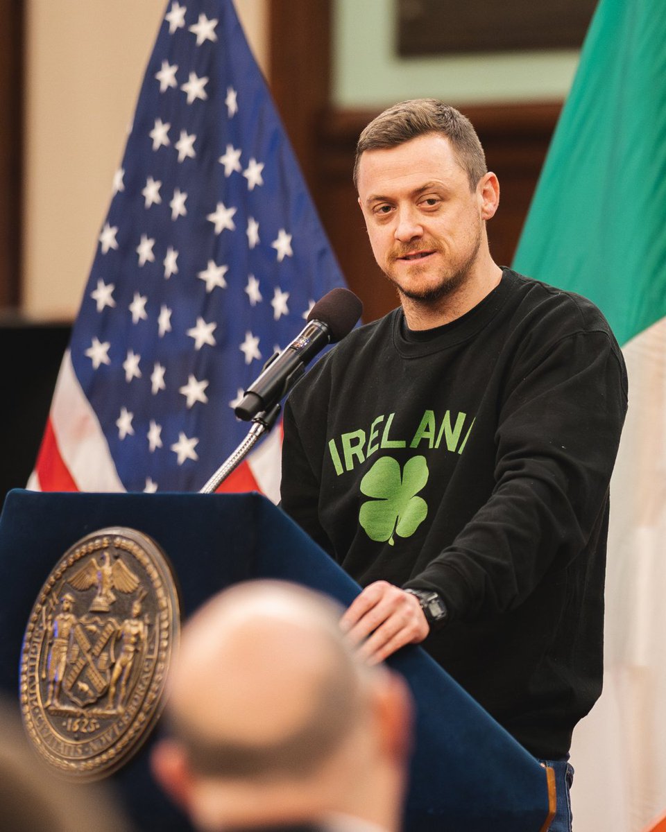 NY Laughs tweet media