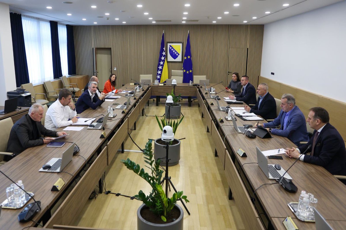 Ministarstvo komunikacija i prometa BiH tweet media