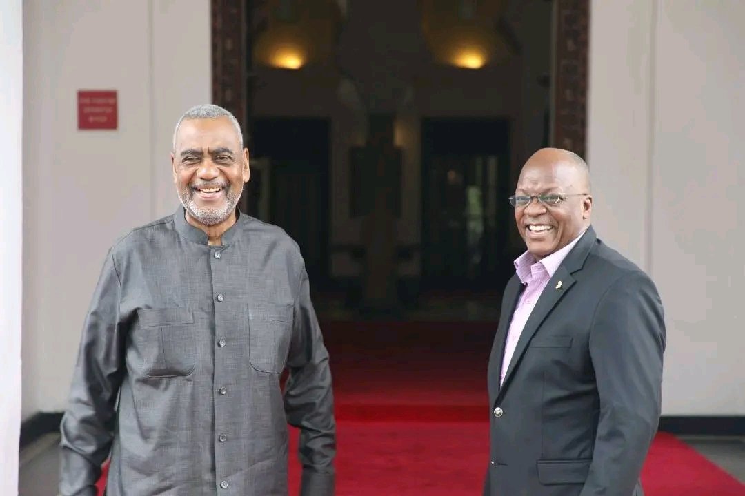 ahmerd_costa19's tweet photo. Wawili hawa waliondoka, lakini urithi wao unabaki milele.. πΉπΏ
#Kumbukumbu #Magufuli #MaalimSeif https://t.co/mZWMnHE9en