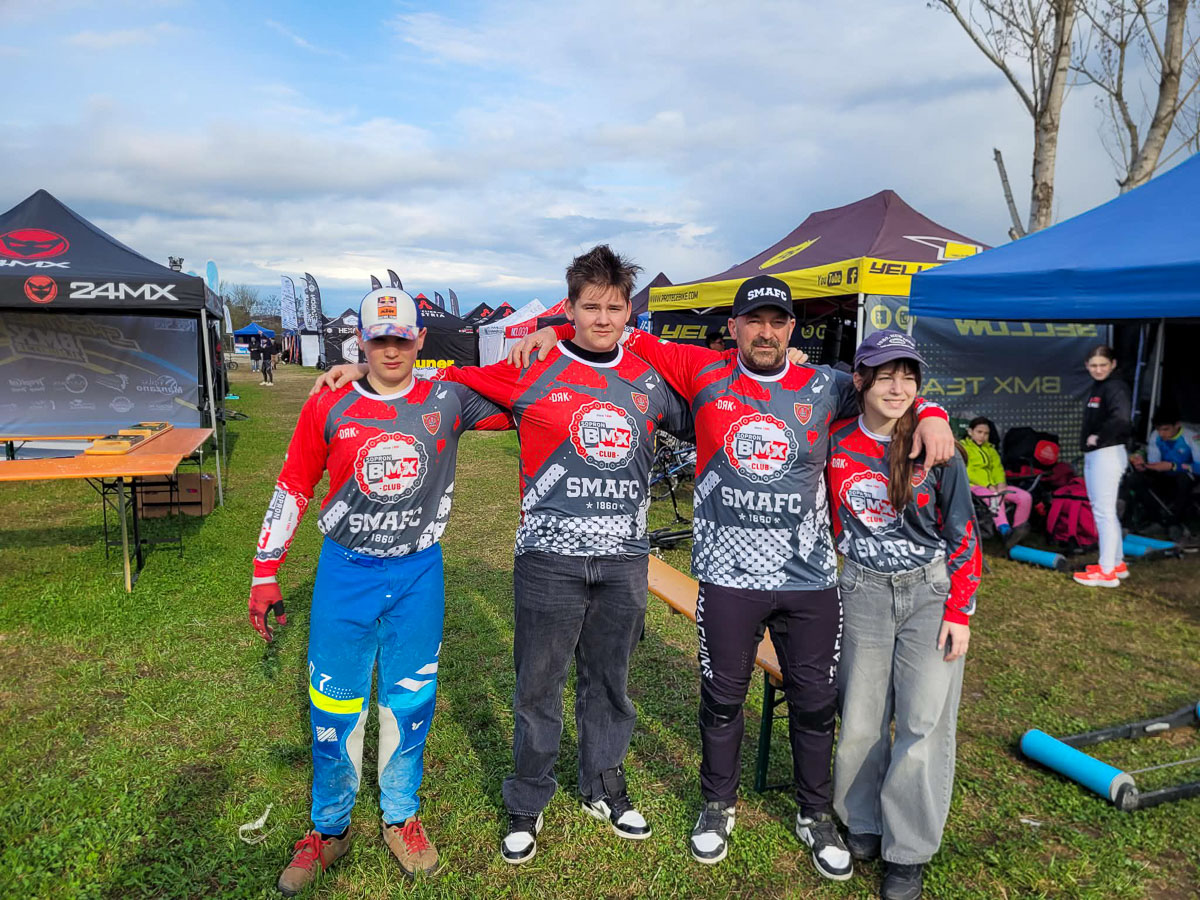 bringasport's tweet photo. BMX Racing: 13 challenge harcos 1272 induló között Veronában
https://t.co/4FYPbdlmbC https://t.co/qr9aGajywD