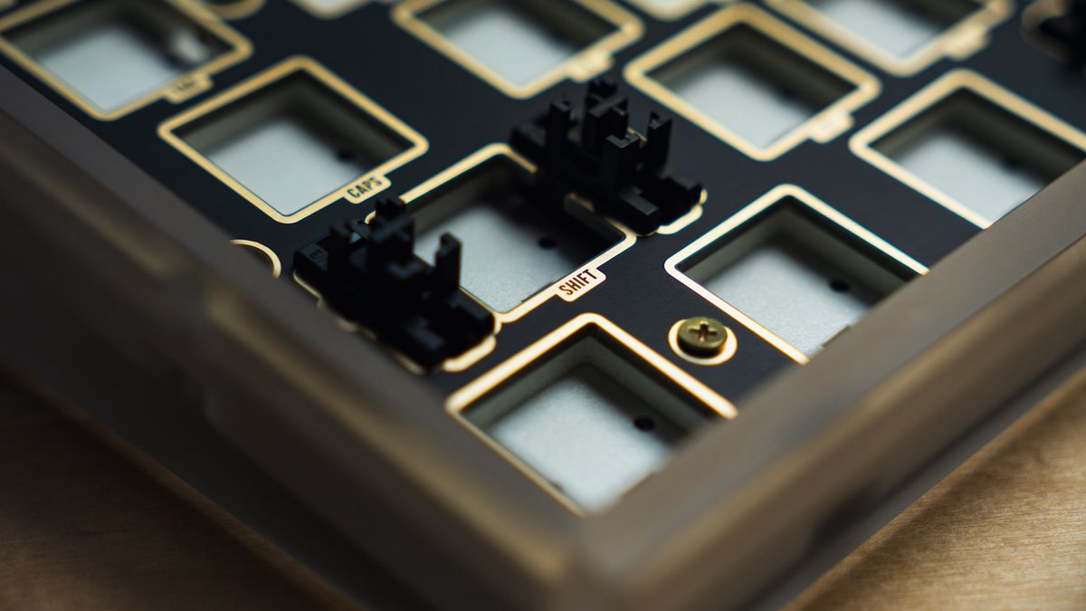 papacharliegames tweet media