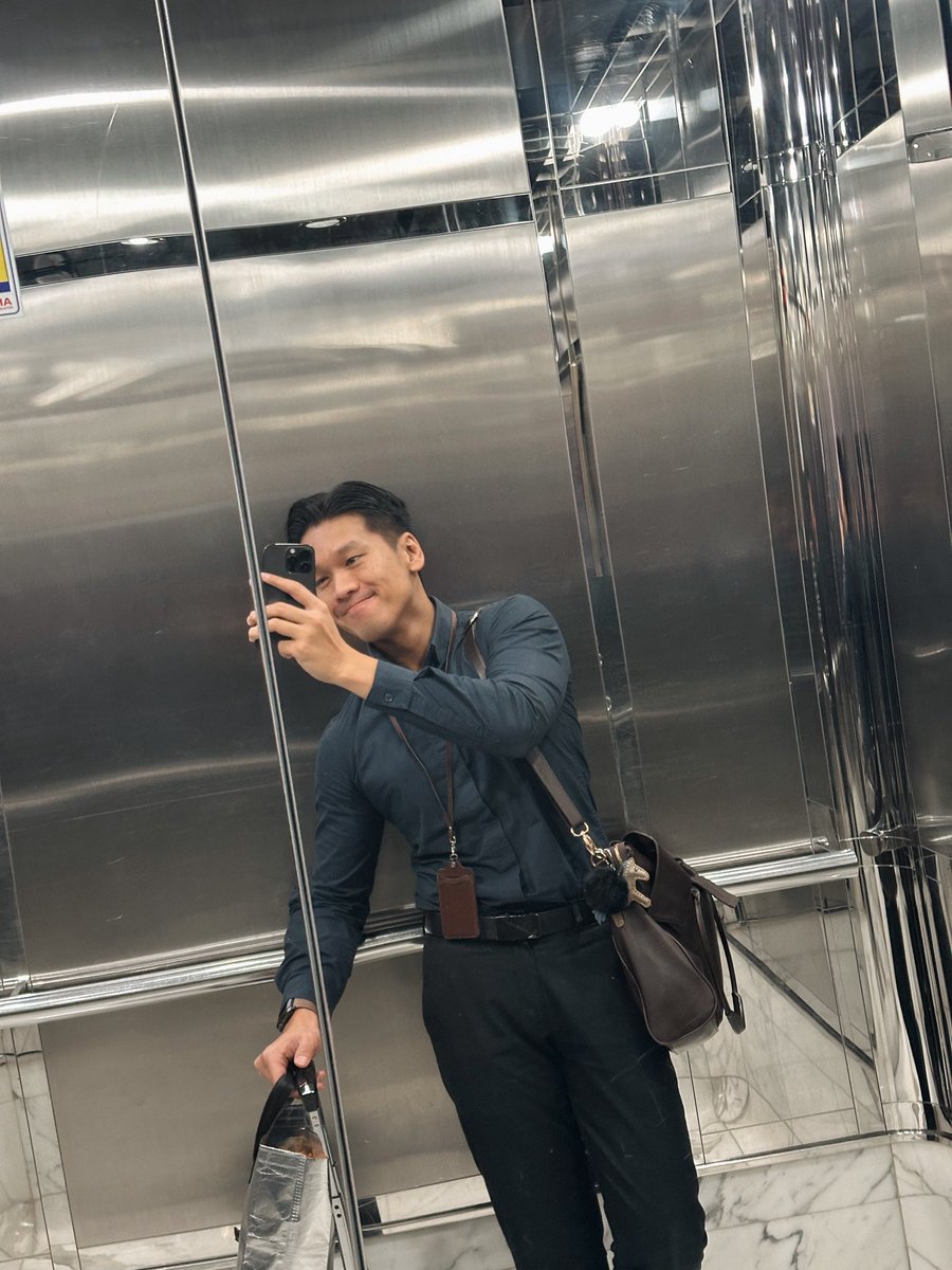 โยคาพรามูลา tweet media