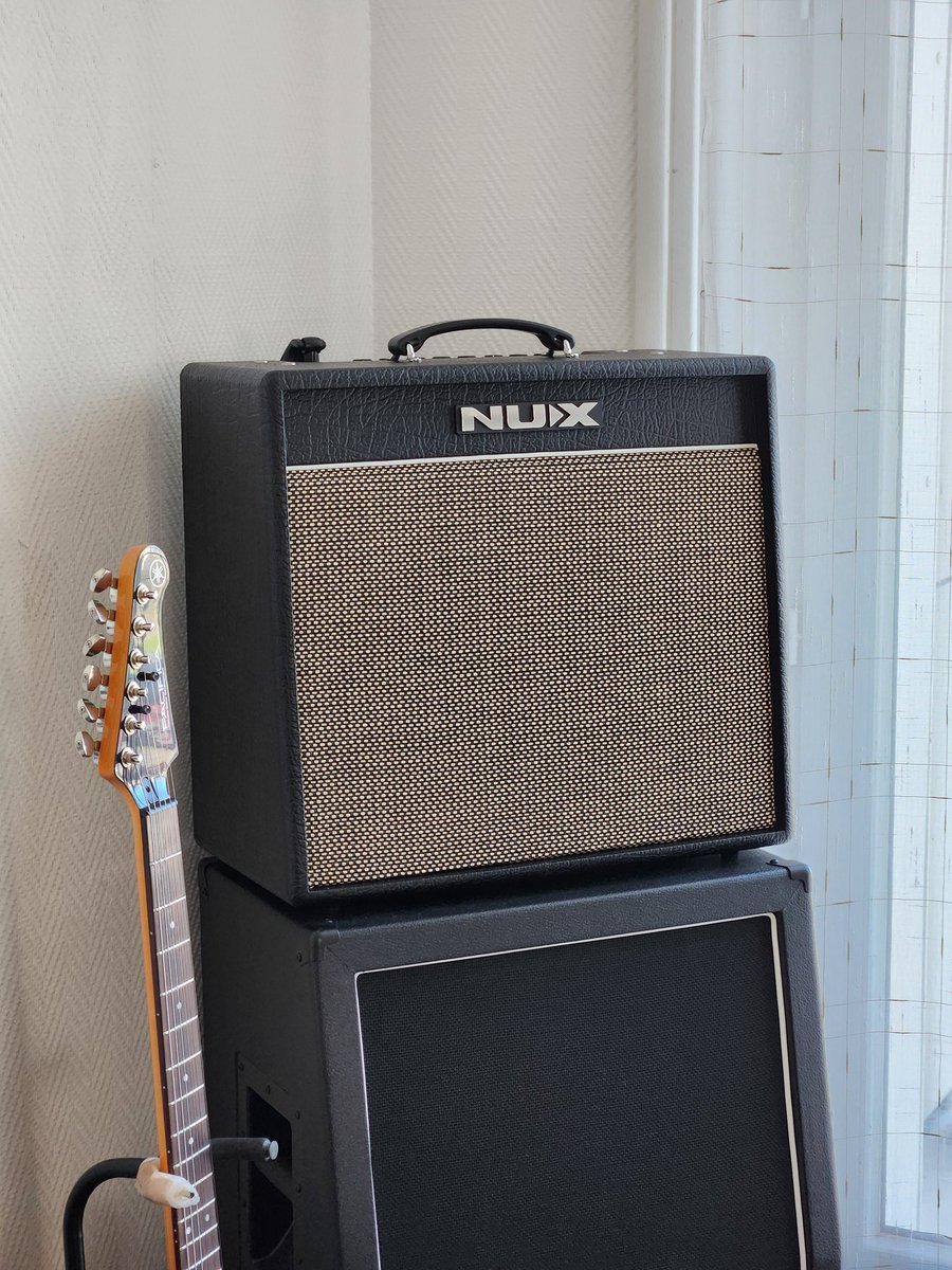 guitarhero tweet media