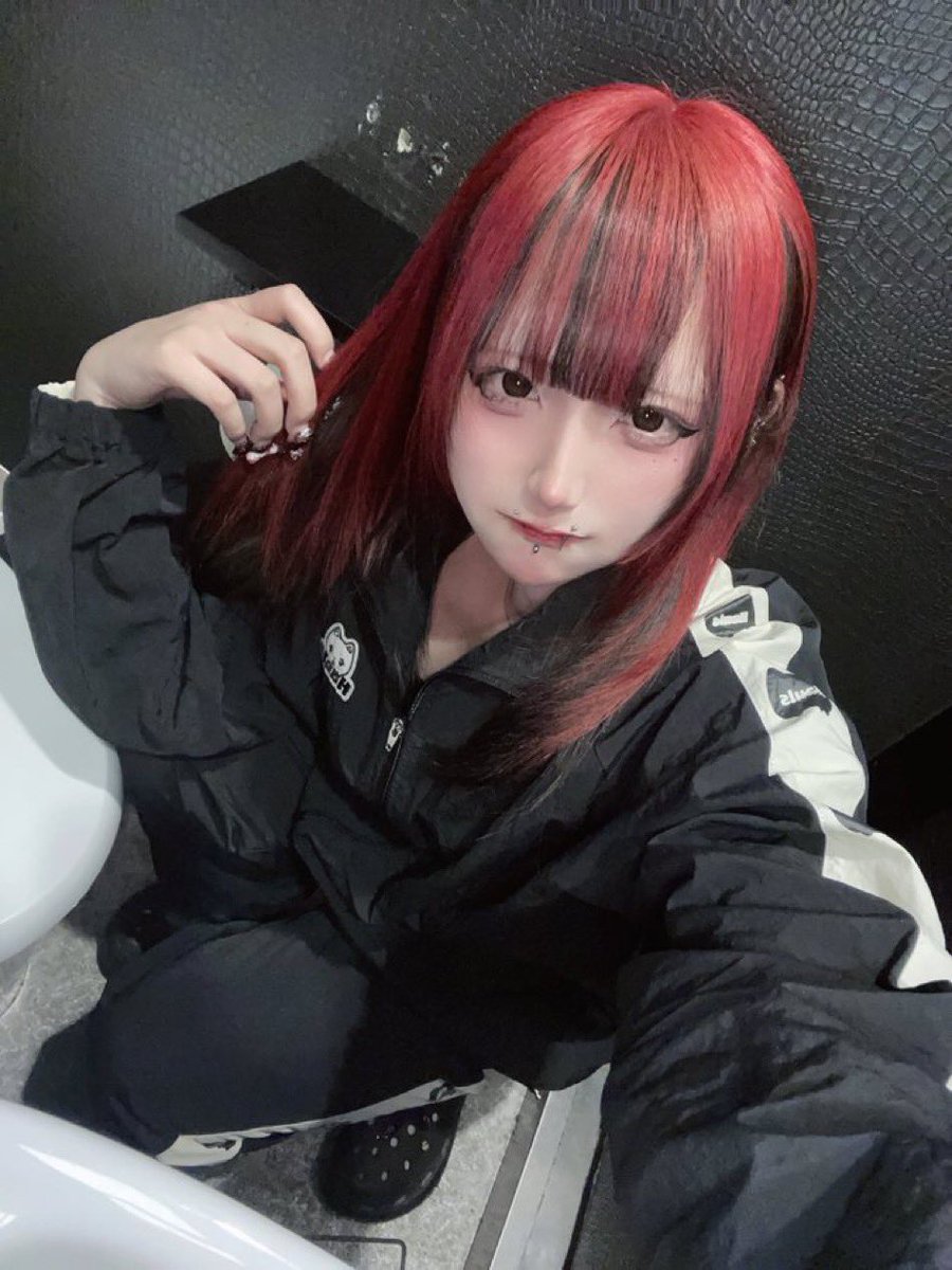 flashback (フラッシュバック) tweet media