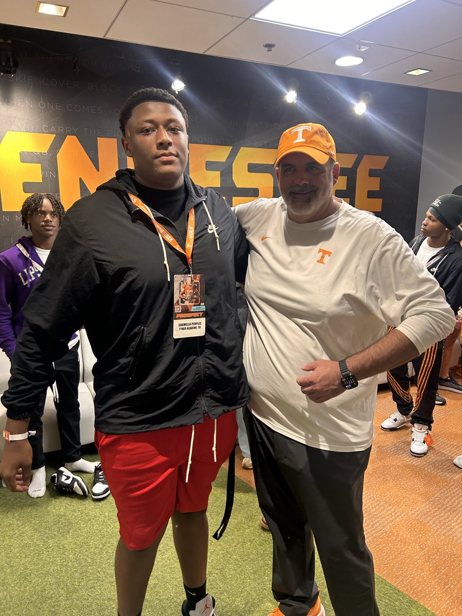 Carmello Peoples 6’6 LT tweet media