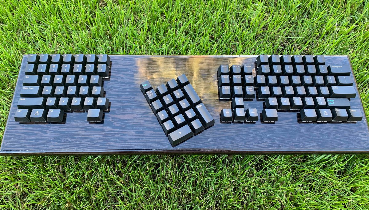 Keyboards tweet media