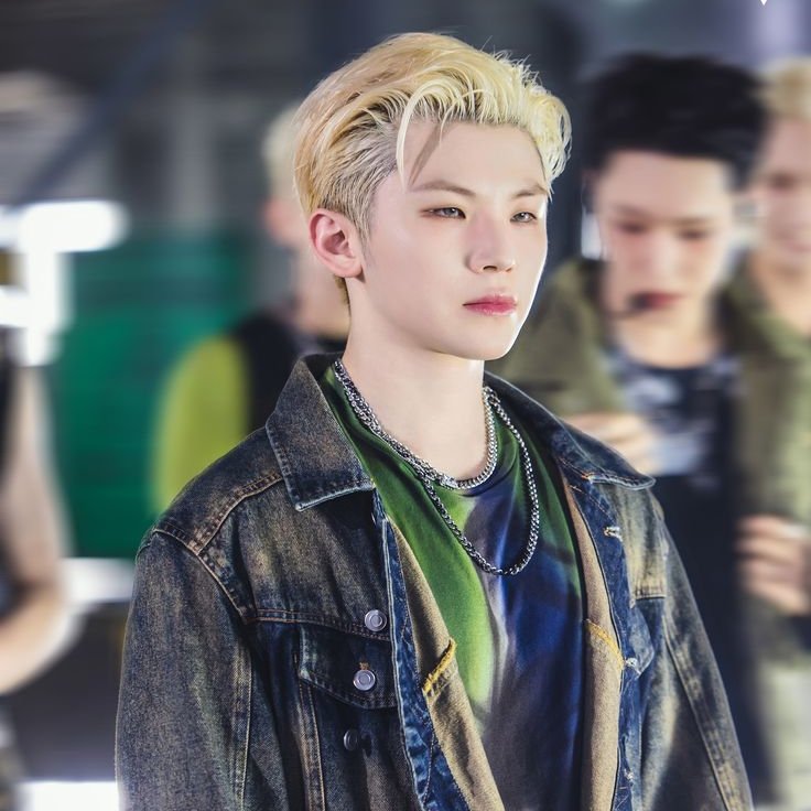 How many days until OT13 SVT return? tweet media