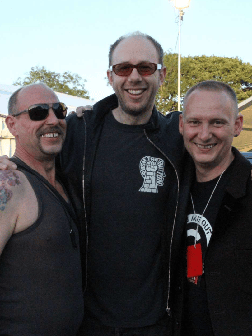 orbitalband's tweet image. Steel, fire and circuitry 🔥

We thought we would try playing Arcadia stage. 
By all accounts it went pretty well... 

Actually it was awesome!

@Glastonbury (2011)

#orbital #glastonbury #ontour #archive