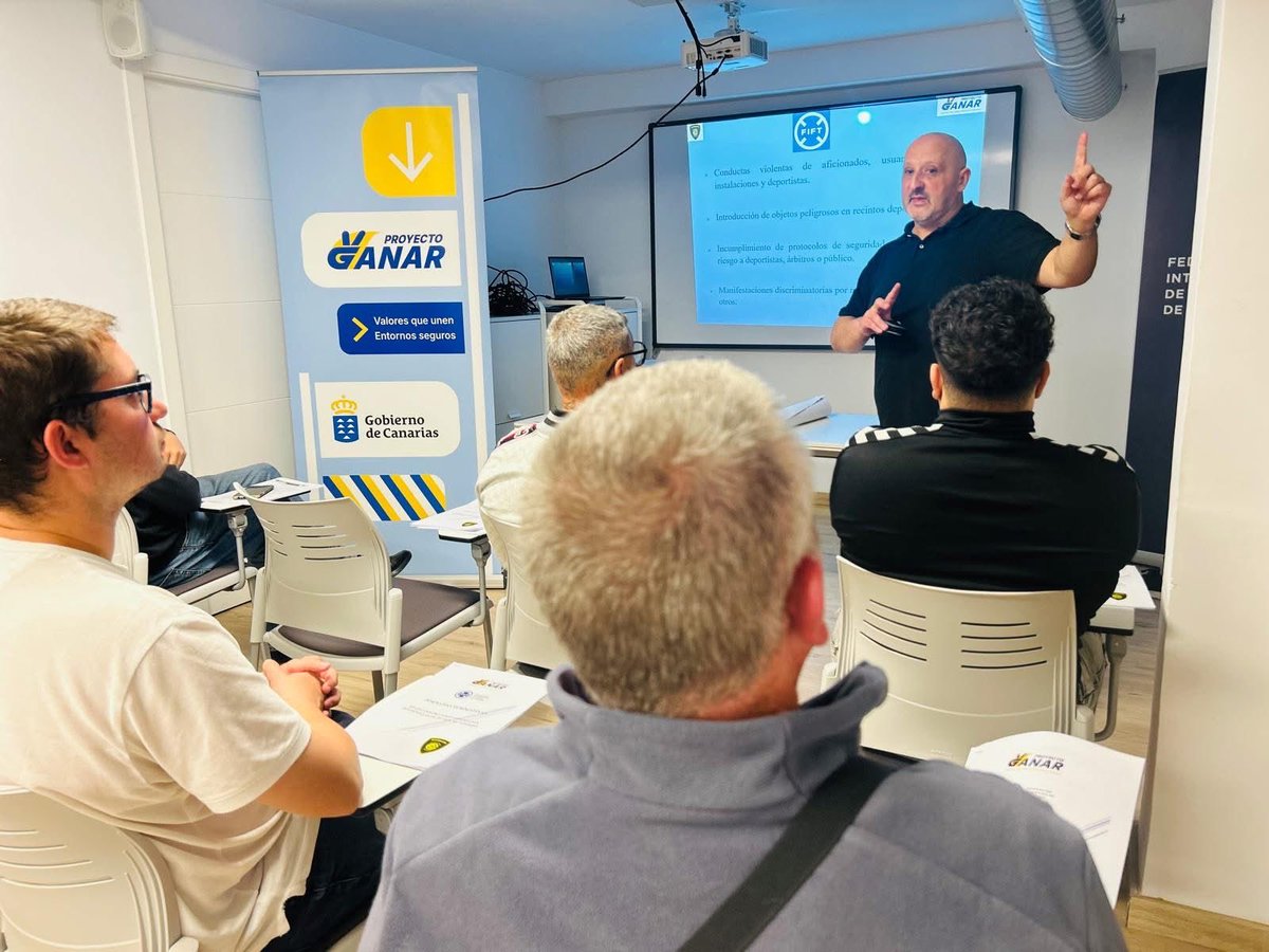 Federación Interinsular de Fútbol de Tenerife tweet media