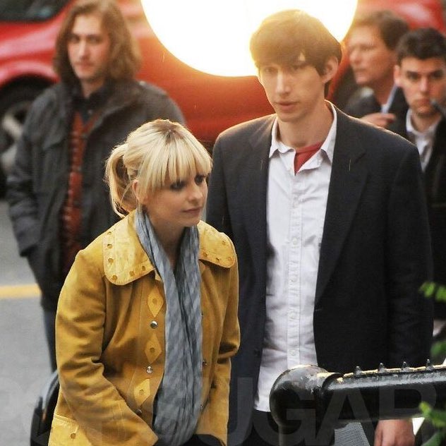 M ✨🪻 tweet media