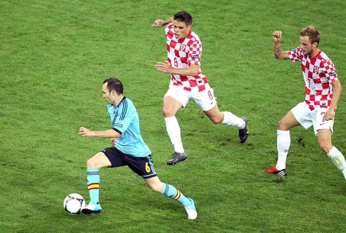 𝟭𝟴𝟵𝟵 tweet media