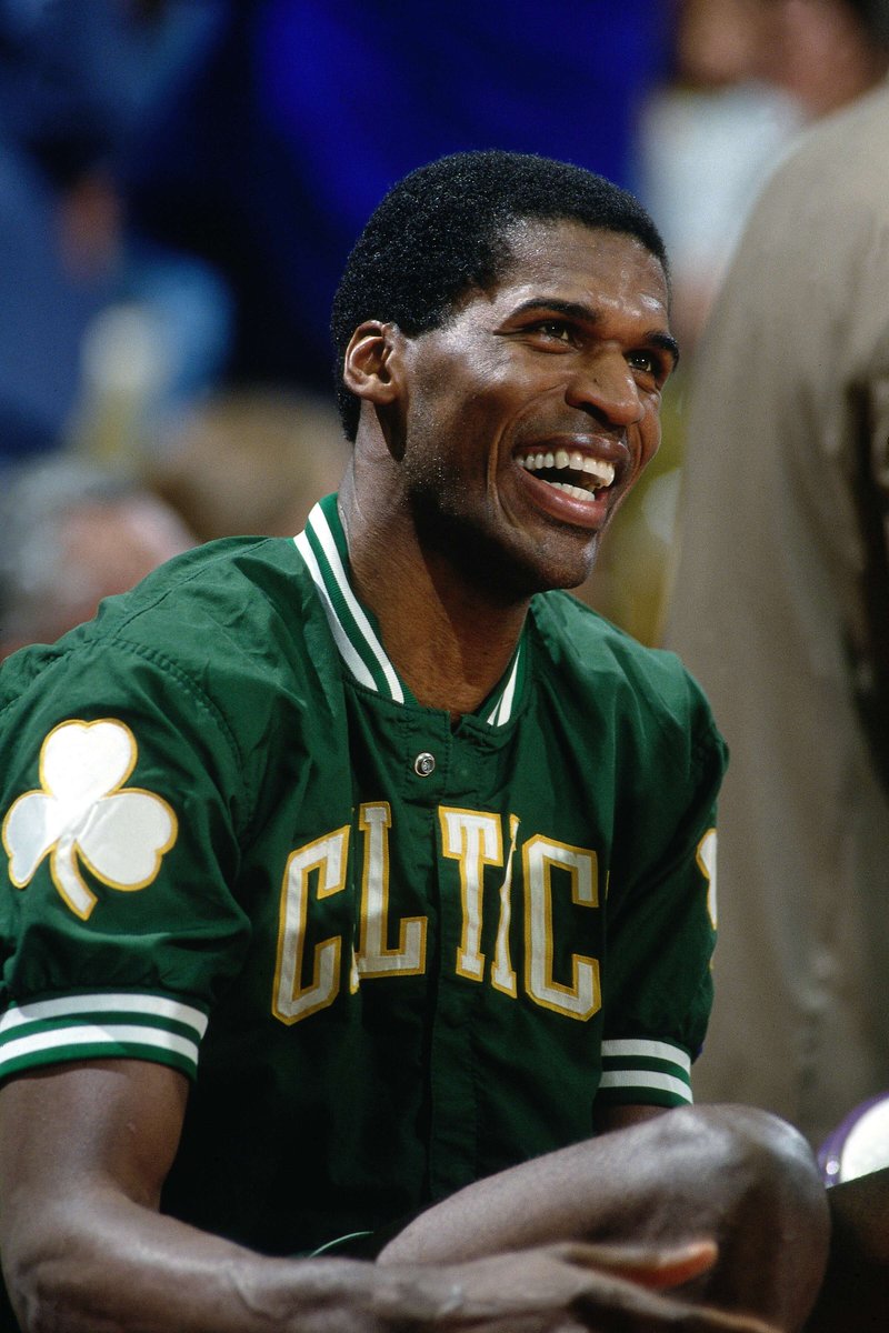 LeBron James needs 3️⃣ games played to pass Robert Parish (1,611) for 1st all-time 👑