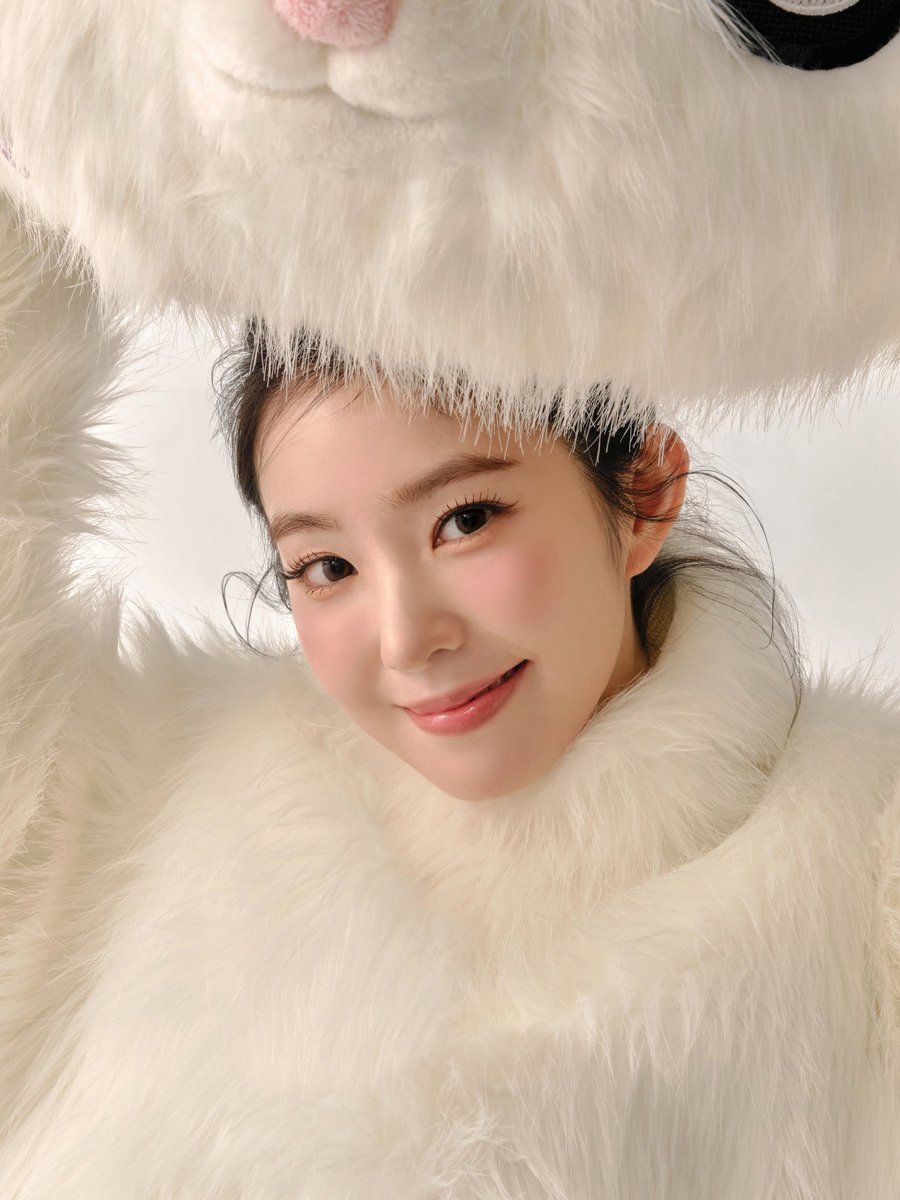 Irene 아이린 Global 🌷 tweet media