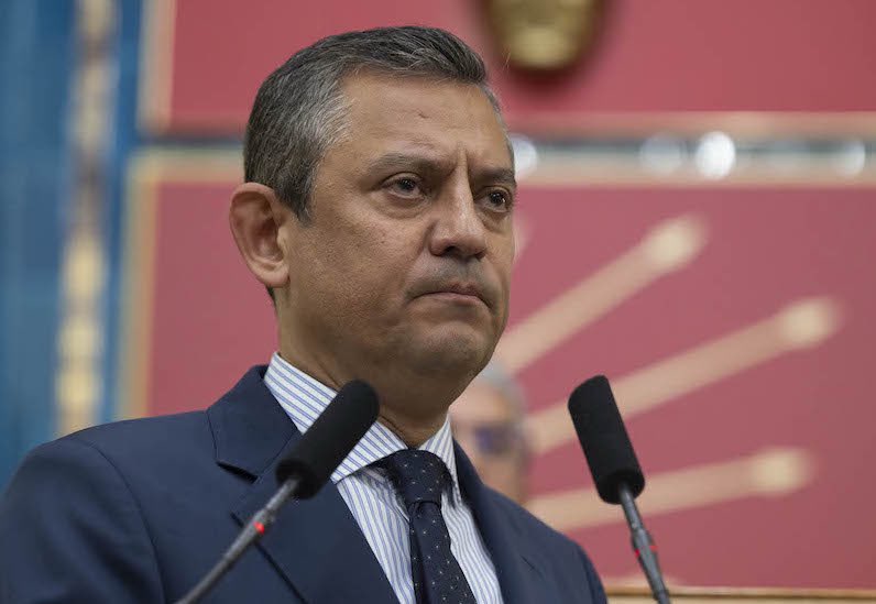 GİZLİ SERVİS tweet media