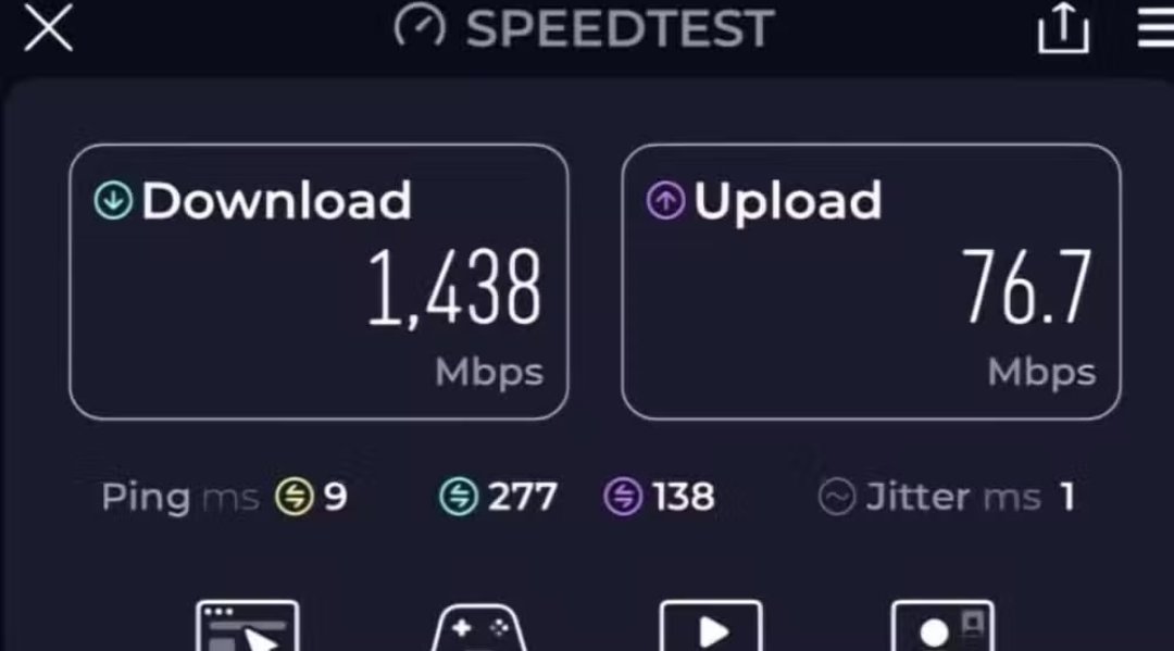 TechXAi_'s tweet photo. Zong 5G Speedtest
City : Islamabad 

Source @ProPakistaniPK

#5G #Zong #Zong5G #Pakistan https://t.co/OwnYXn1DX7