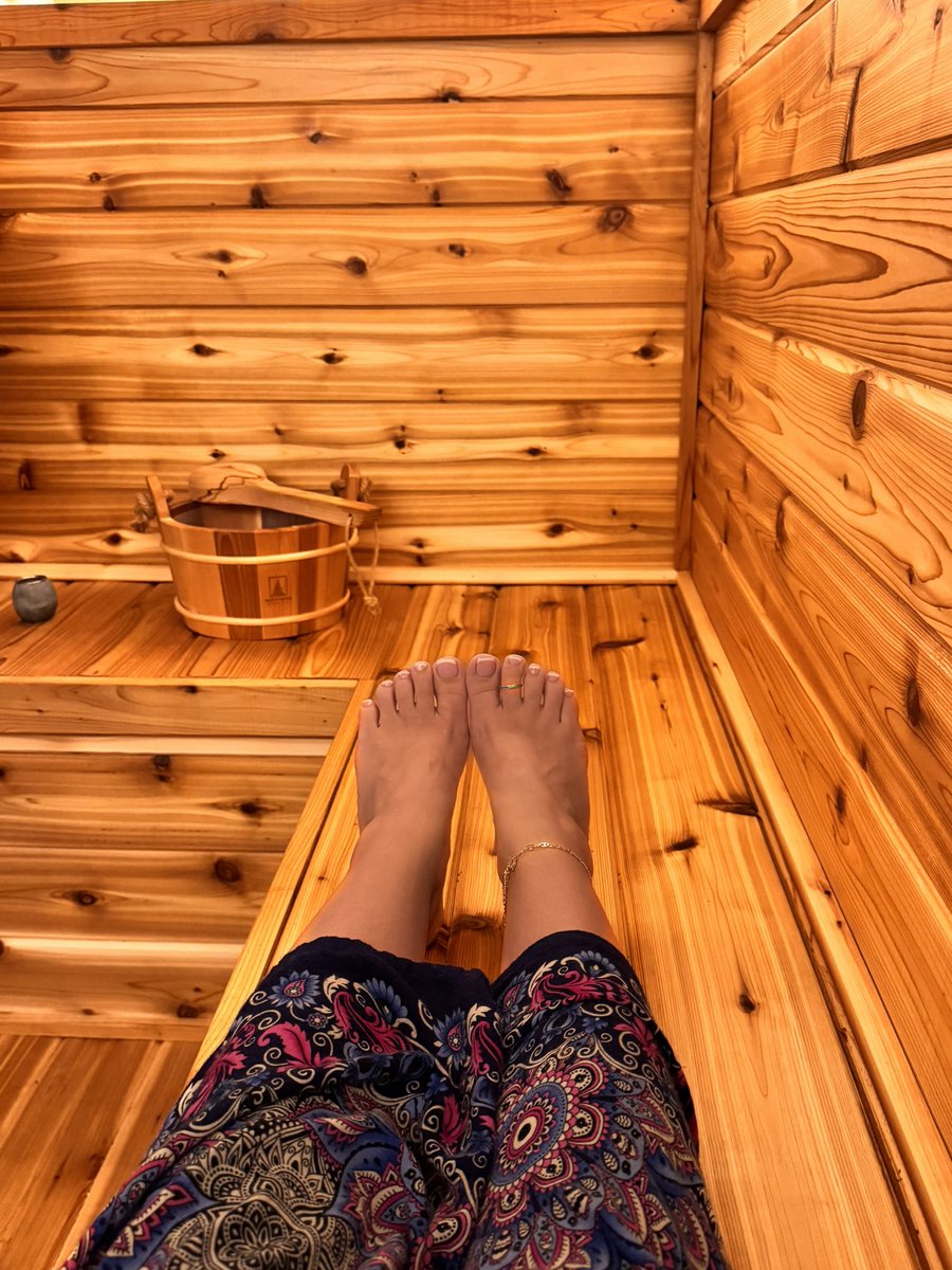 Fit Chick Feet |6.4k| tweet media