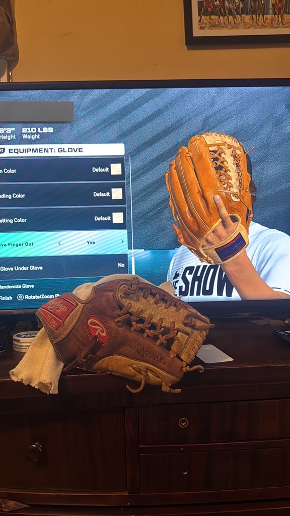 Hefty Lefty tweet media