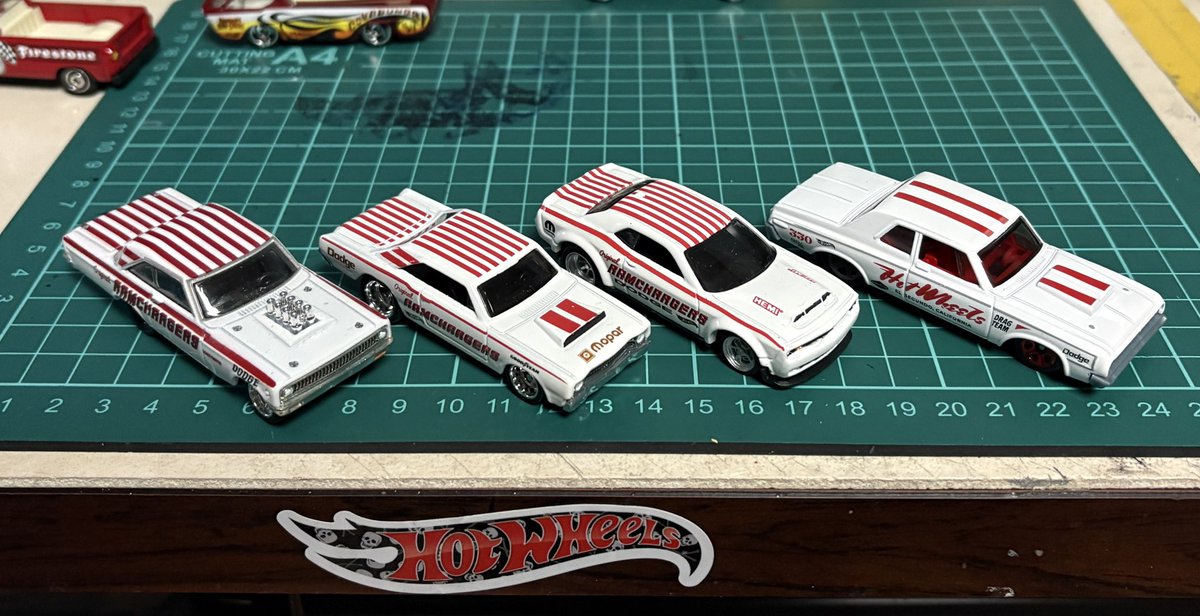 porschegmbh's tweet image. #ホットウィール  #Dodge #RAMCHARGERS 
ダッジ330、紛れもないファミリーの証👍