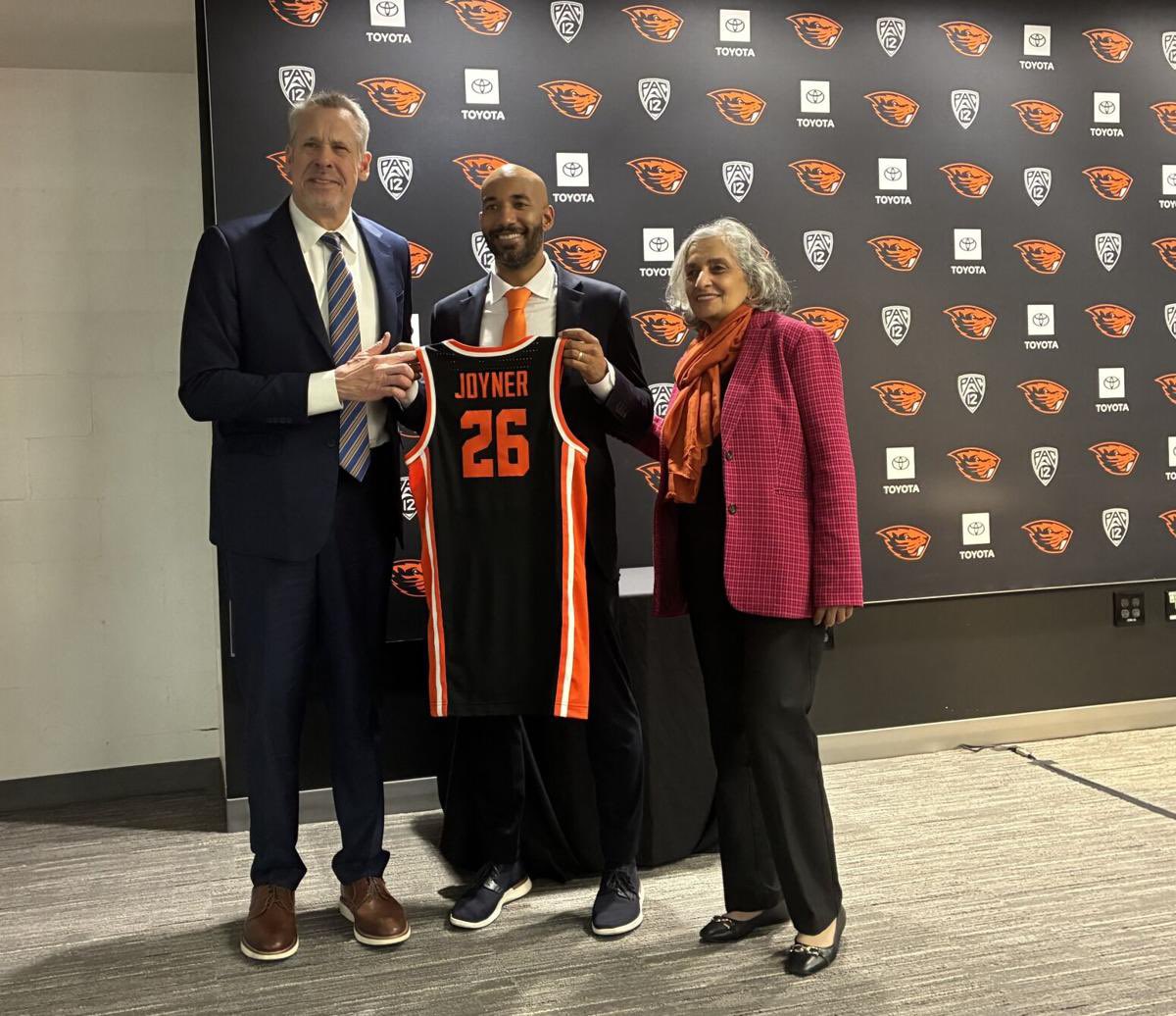 ron callan tweet media