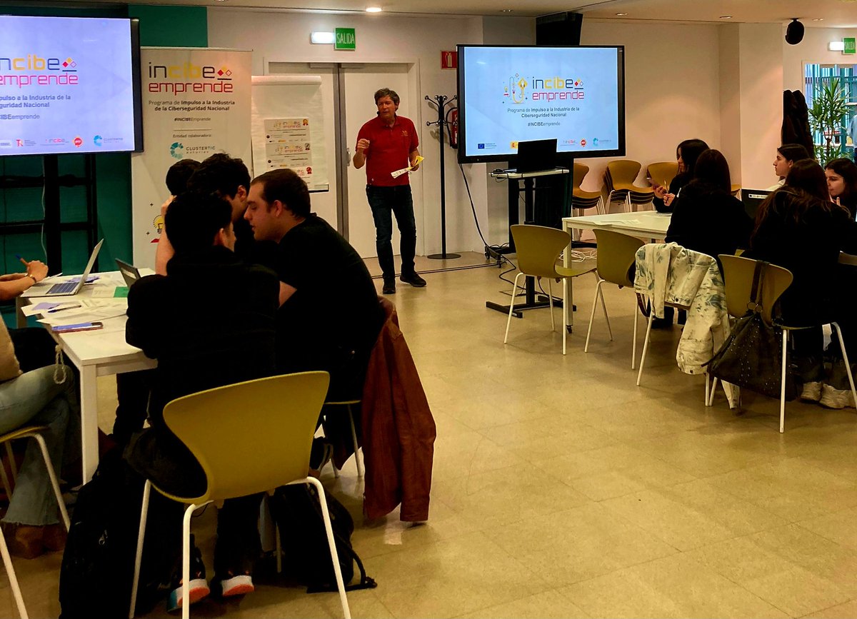 Kike Riesgo tweet media