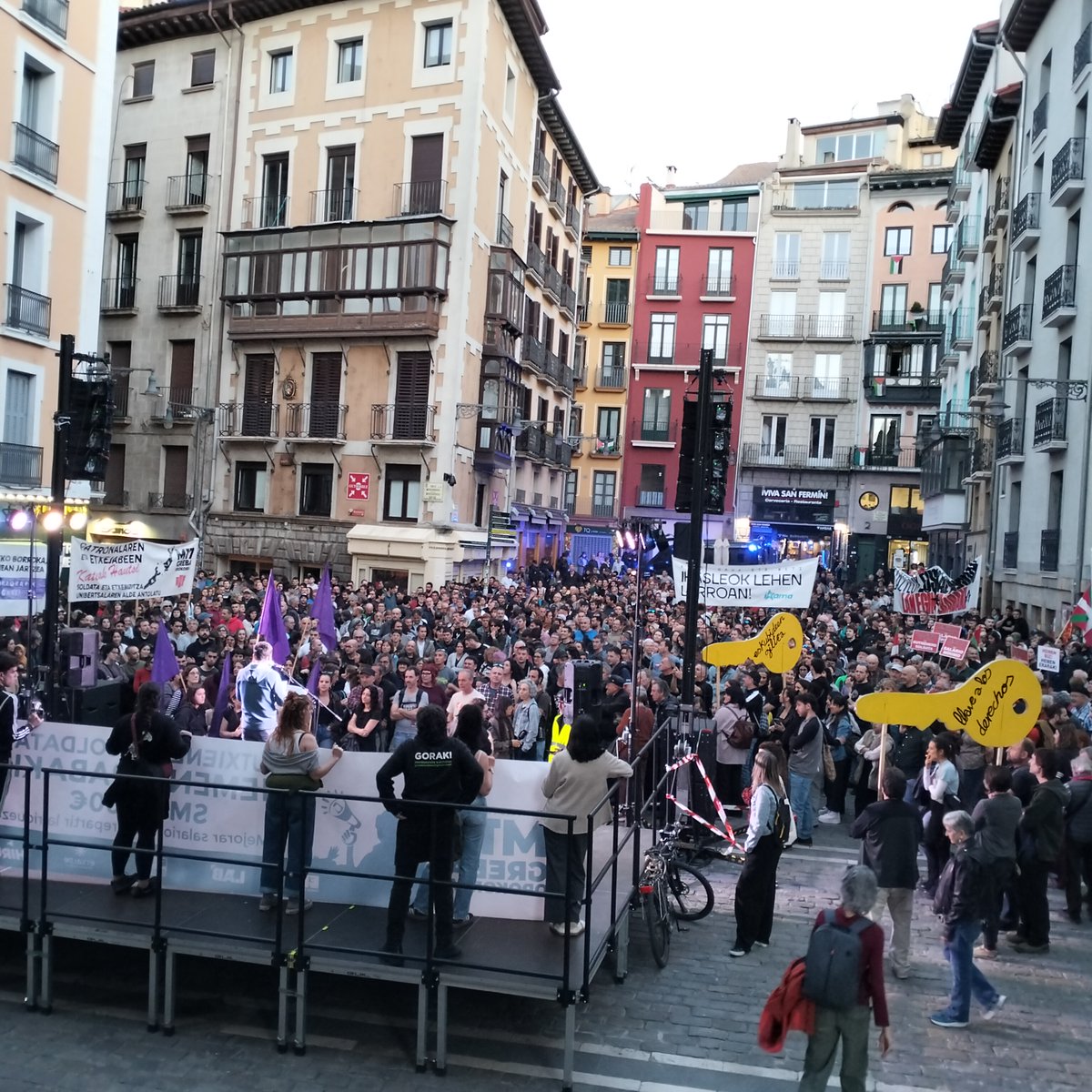 LAB SINDIKATUA tweet media