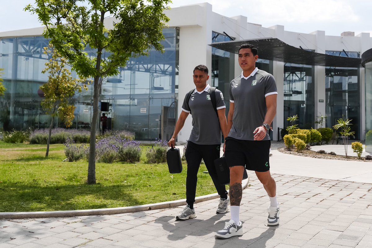 Club León tweet media