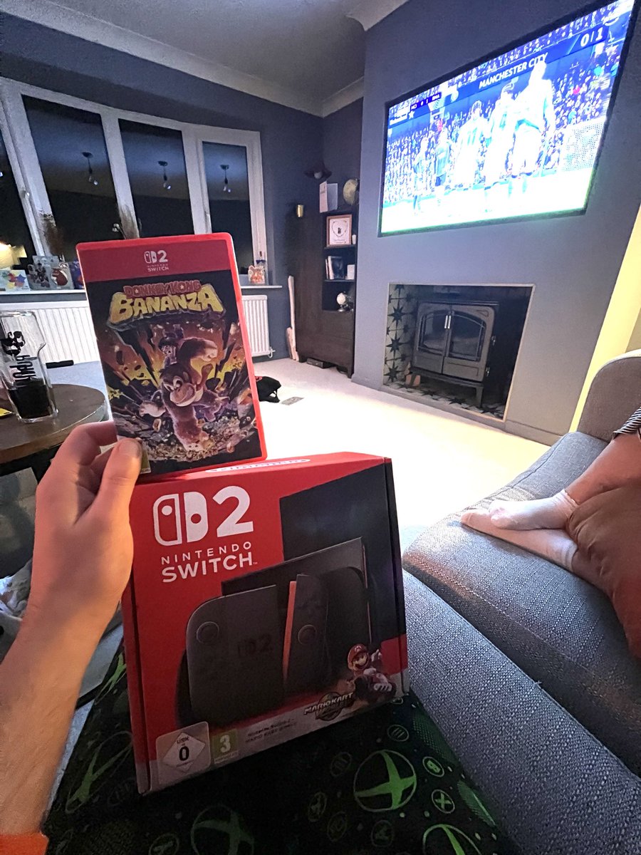 WeAwokenTheHive tweet media