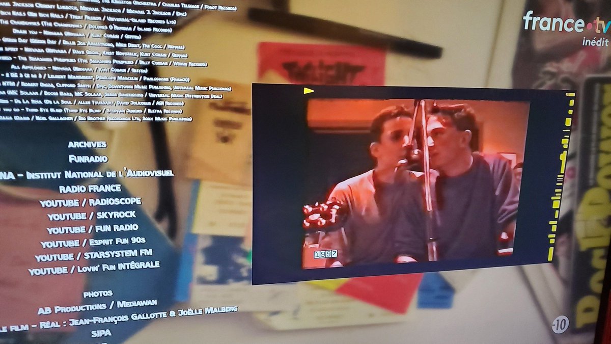 RadioScope tweet media