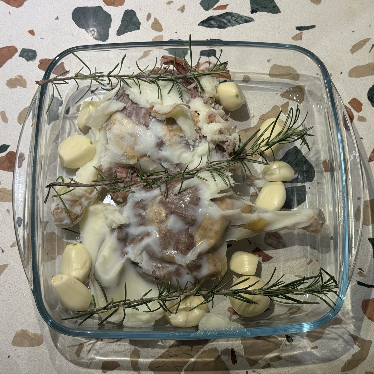 khanita 🦉 tweet media