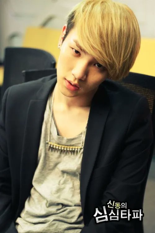 jongtaekey thinker tweet media