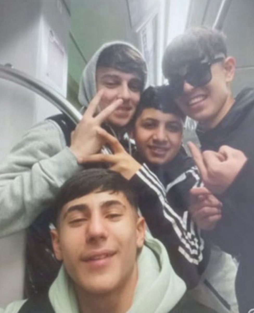 Boşuna Tıklama tweet media