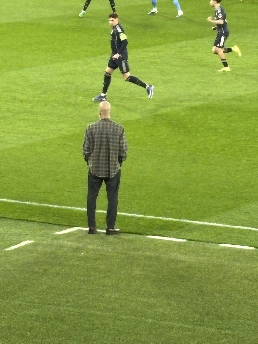 Simon Bajkowski tweet media