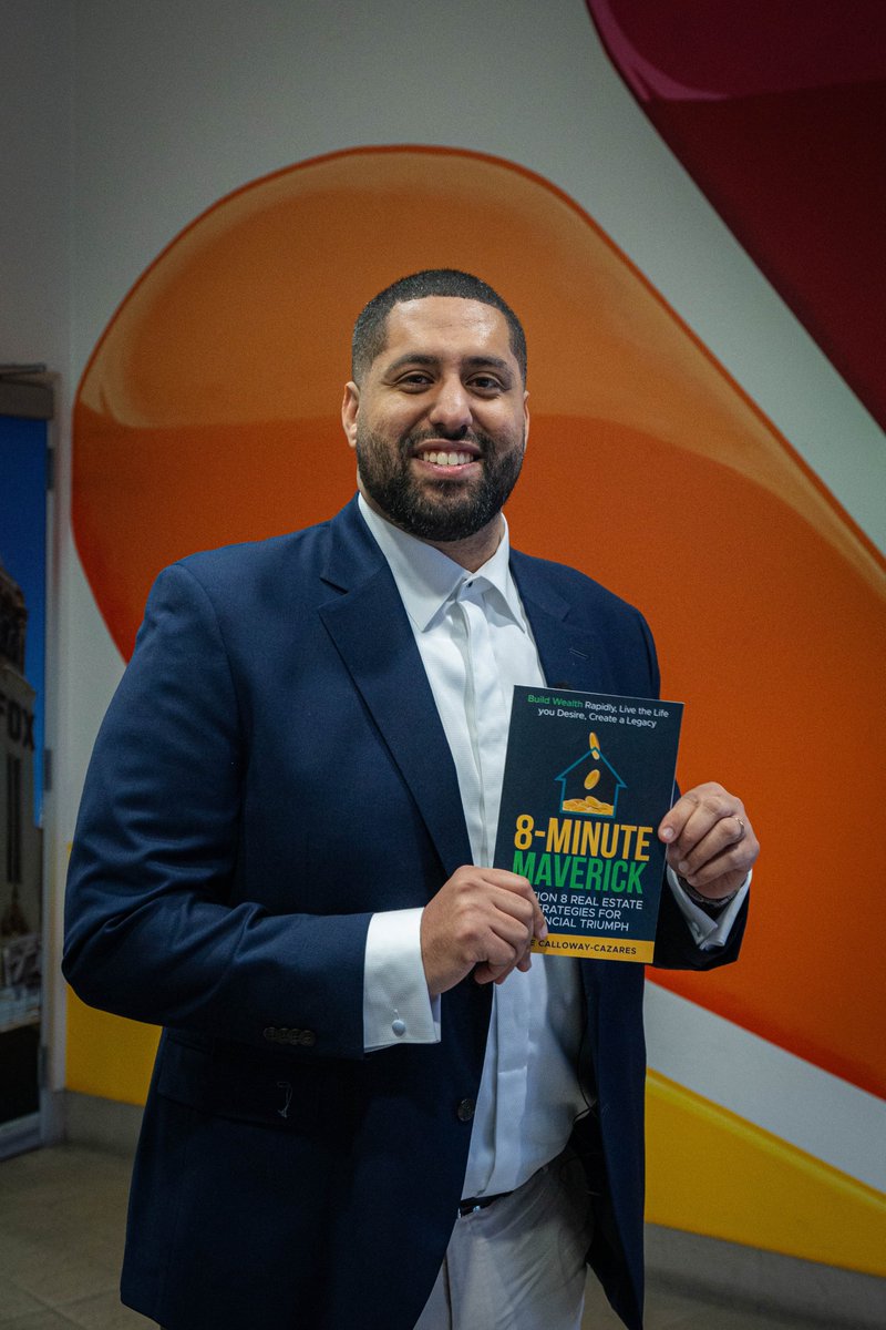 beige_media's tweet photo. Behind the scenes from Andre Calloway's live TV interview on @KGETnews  Bakersfield.

Book your shoot at https://t.co/guc7e9EpLS https://t.co/zb7x0fFDSP