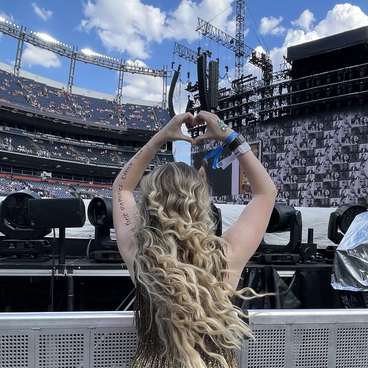 riley⸆⸉💫❤️🔥 tweet media