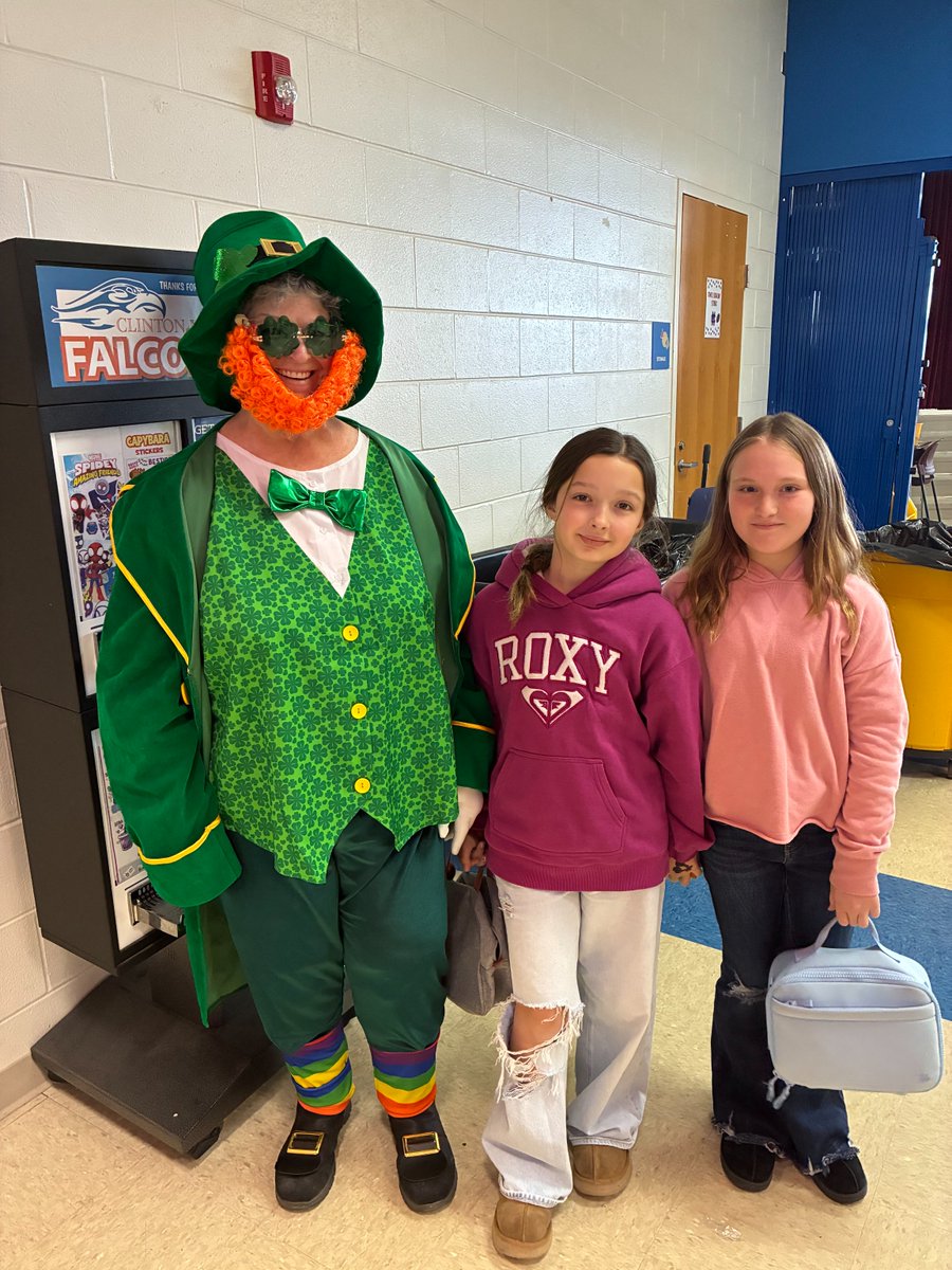 clintonmassiefalcons tweet media