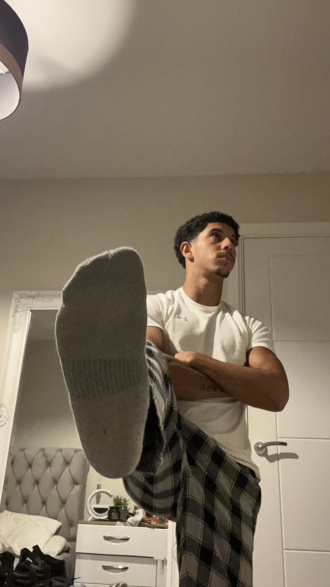 Master Aron 💵 tweet media