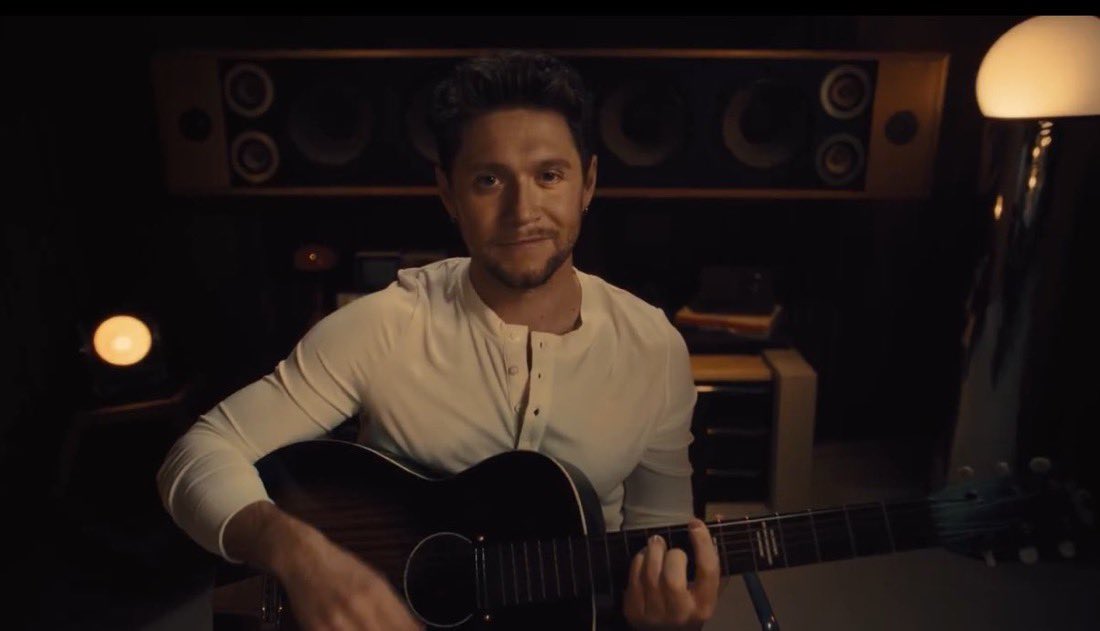 rara 🪴 (niall love bot) tweet media