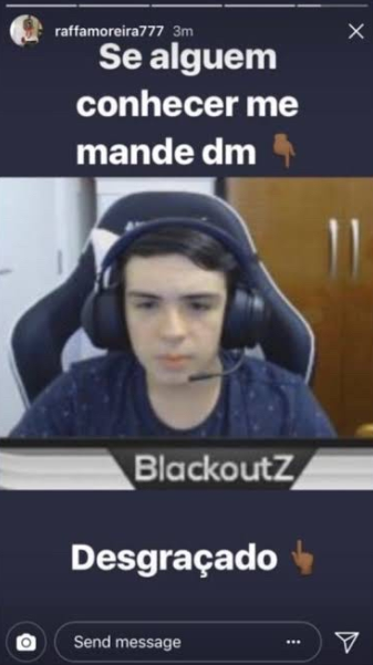 UmBostaSemVida_'s tweet photo. Dia em que o Rapper Raffa Moreira queria MATAR um JOGADOR DE MINECRAFT.

INACREDITAVEL kkkkkkkkkkkkkkkkkkkkkkkkkkkkkkkkkkkkkkkkkkkkkkkkkkkkkkkkkkkkkkkkkkkkkkkkkkkkkkkkkkkkkkkkkkkkkkk

Segue o fio 🧶🧶👇🏻 https://t.co/LE0BZH3Uvq