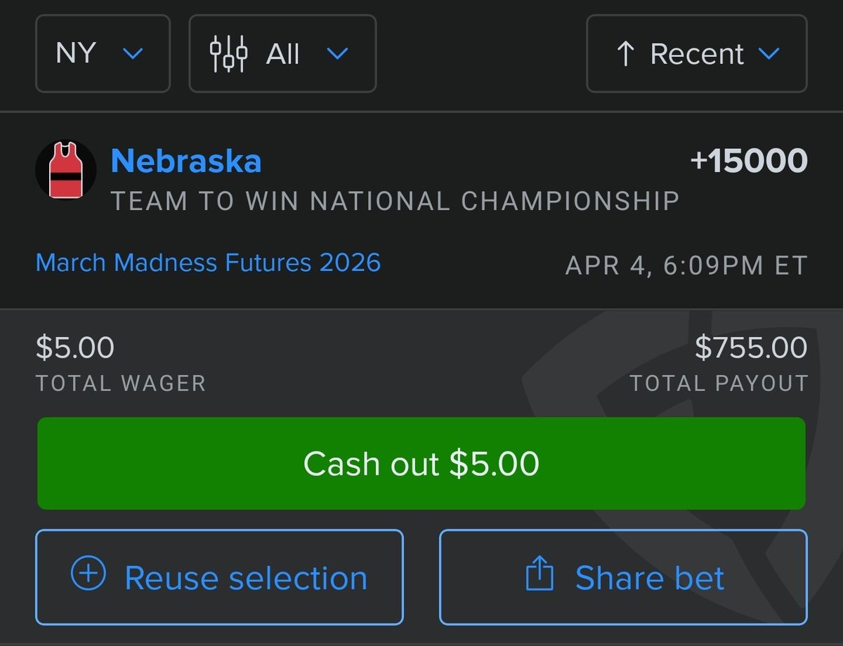 Hunter Blue tweet media