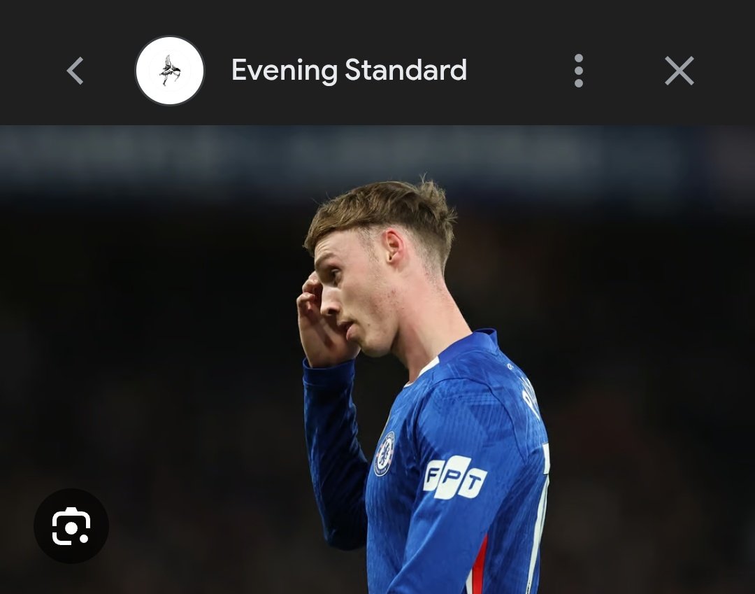 Palmer il a juste une tête à apporter la bûche qui servira à cramer Jeanne d'Arc.