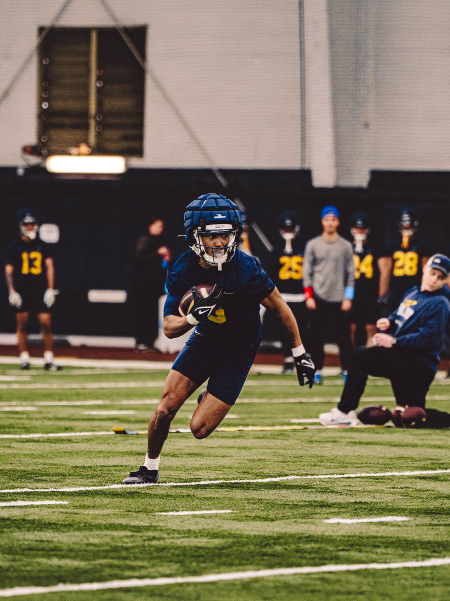 Toledo Football tweet media