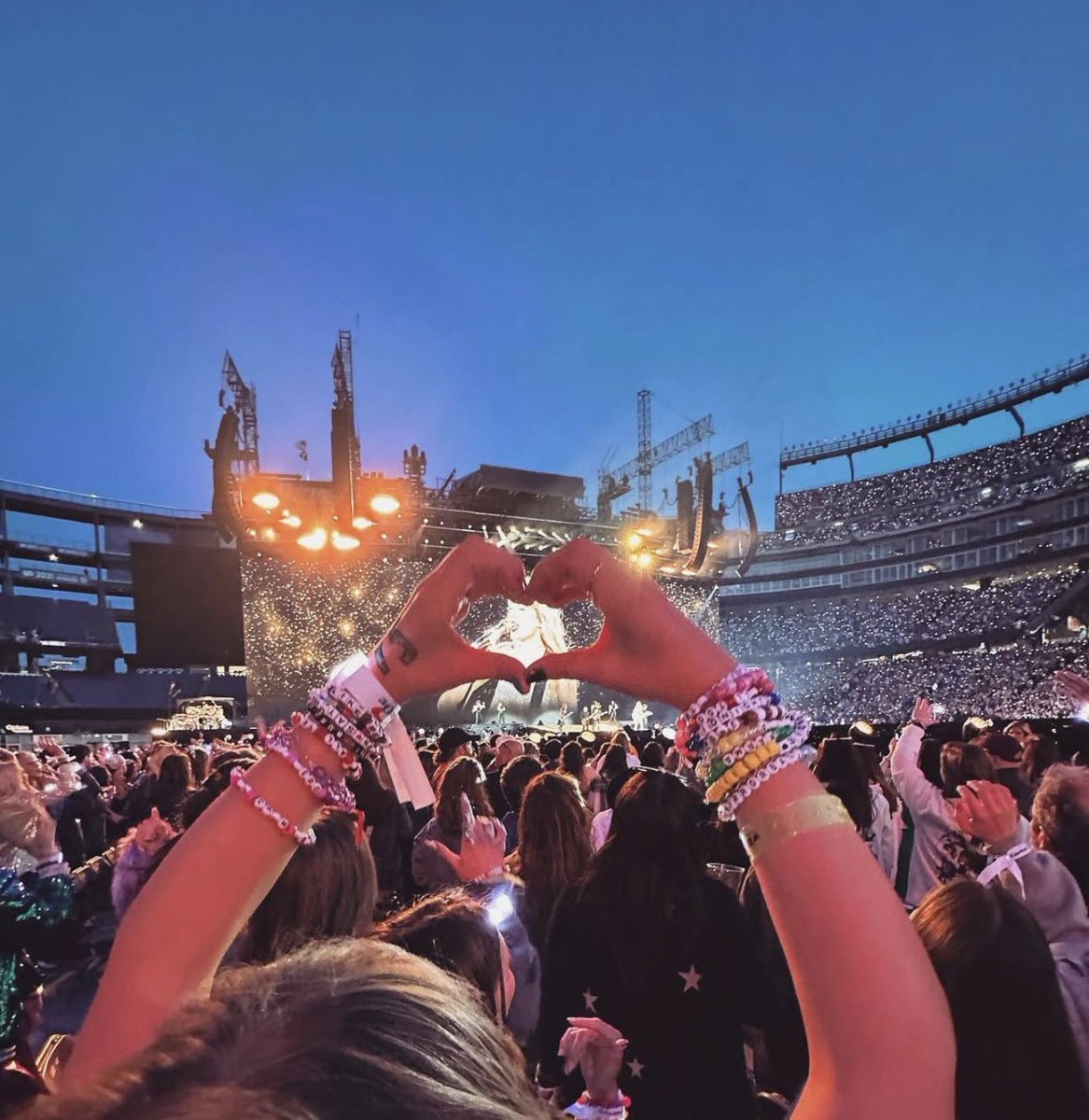 bethany ❤️‍🔥 tweet media