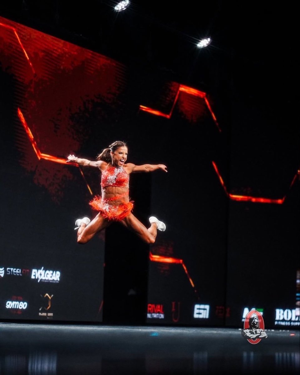 Muscle & Fitness Hers tweet media