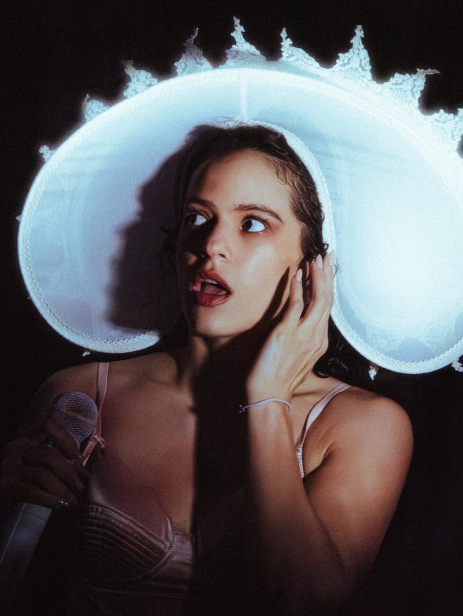 Rosalía España || Fan Page tweet media